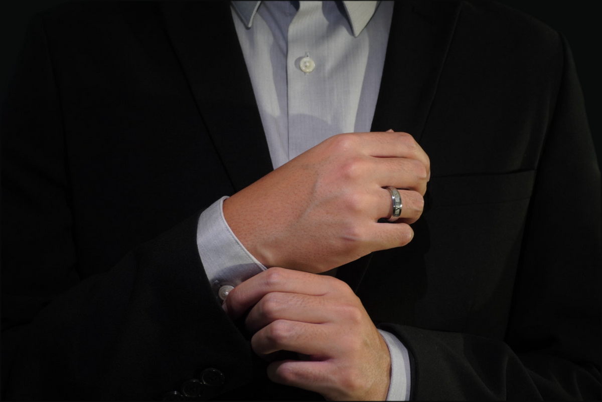 Roman numeral ring